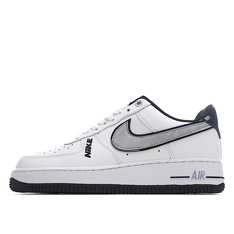 NIKE SNEAKERS (349)