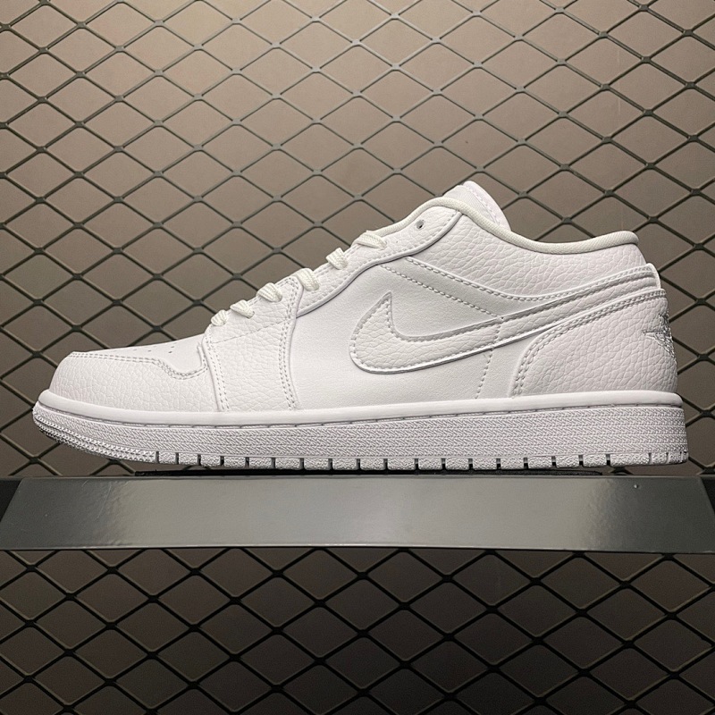 JORDAN SNEAKERS (259)