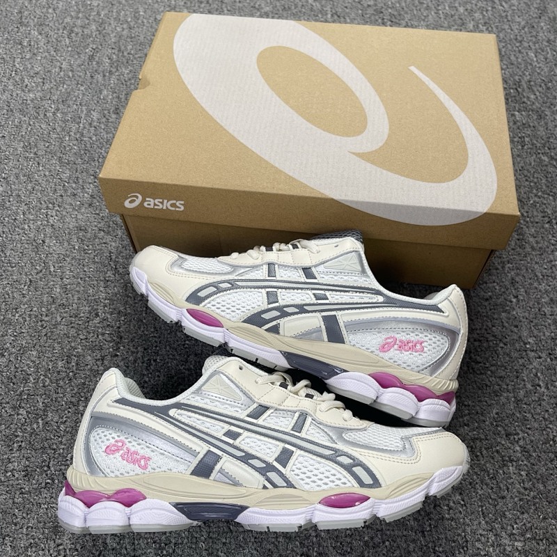 ASICS SNEAKERS (19)