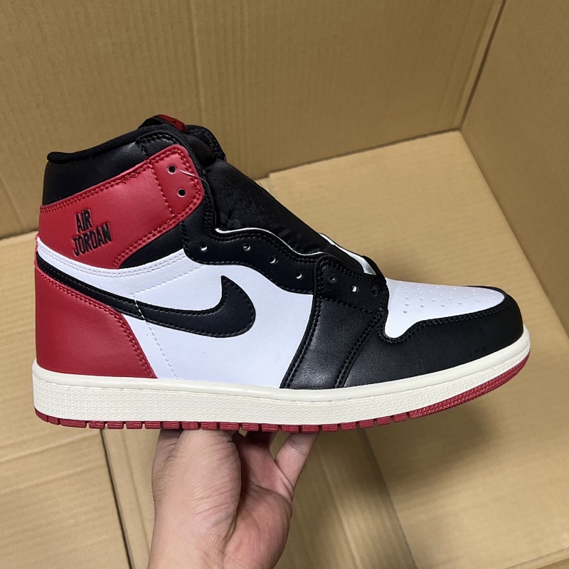 JORDAN SNEAKERS (3)