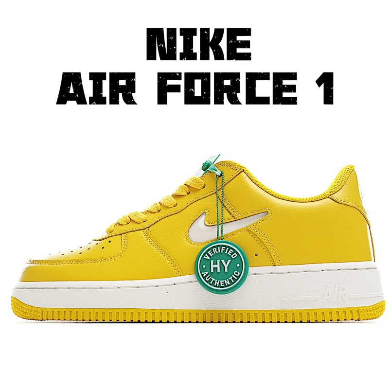 NIKE SNEAKERS (393)