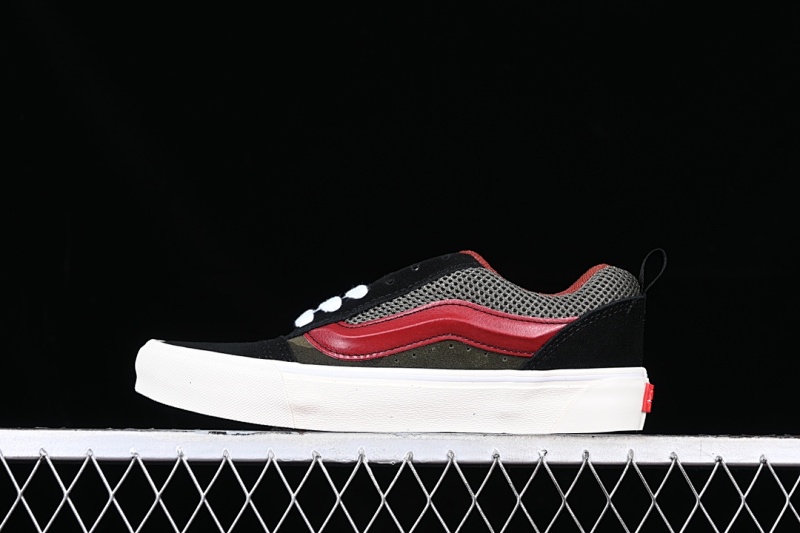 VANS SNEAKERS (11)
