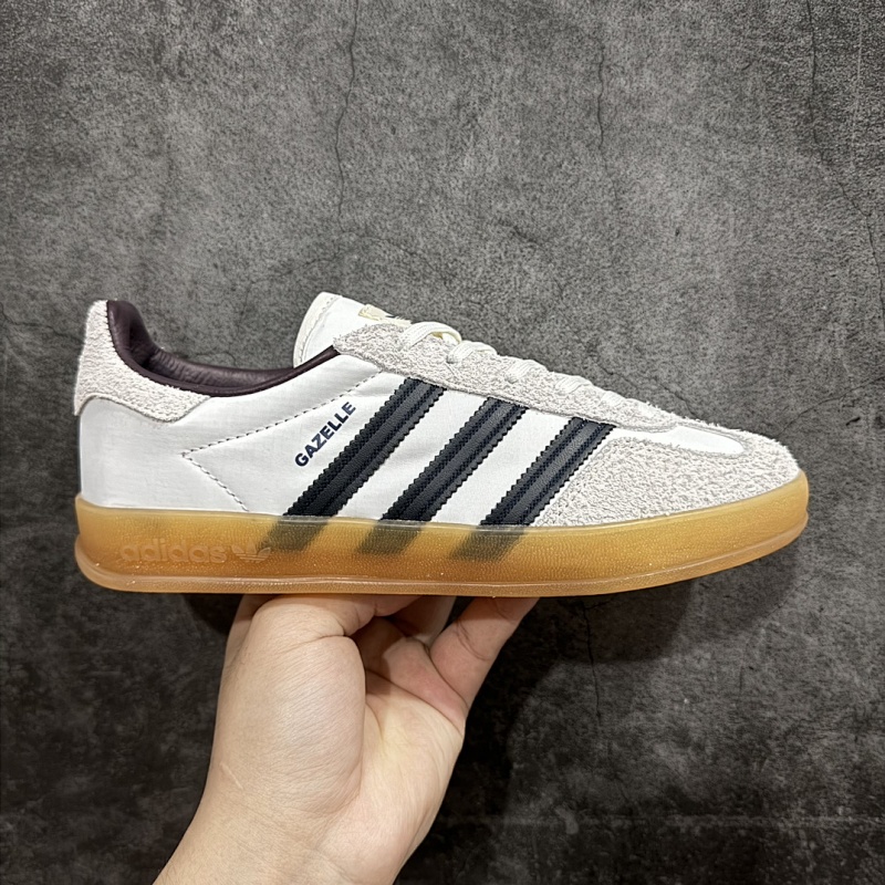 ADIDAS SNEAKERS (66)