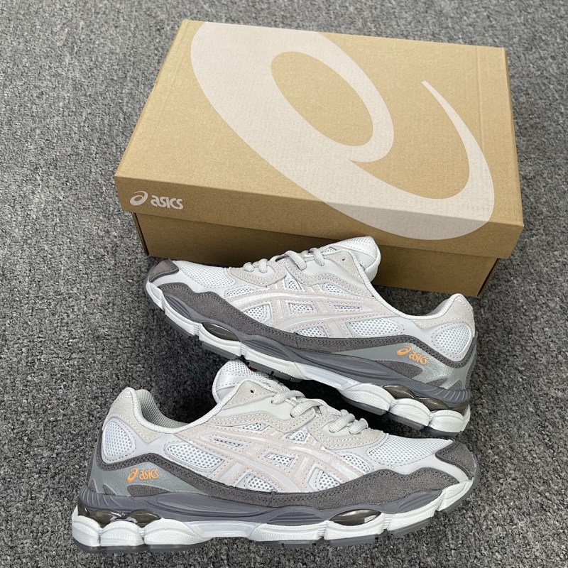 ASICS SNEAKERS (16)