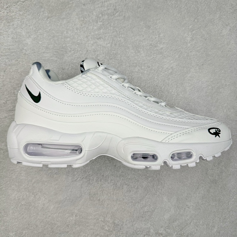 NIKE SNEAKERS (601)