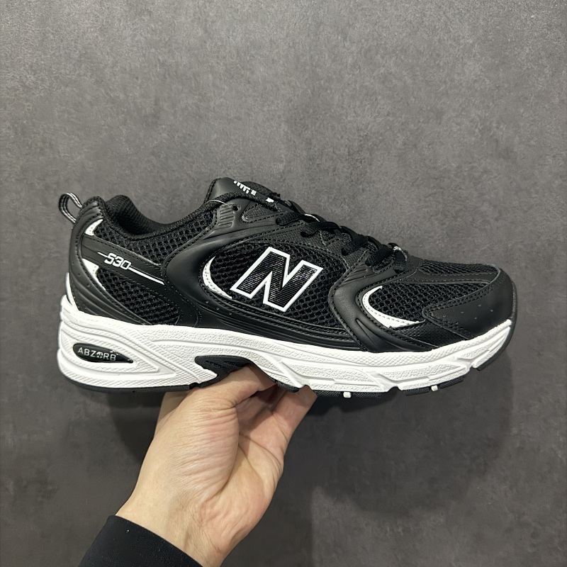 NEW BALANCE SNEAKERS (17)