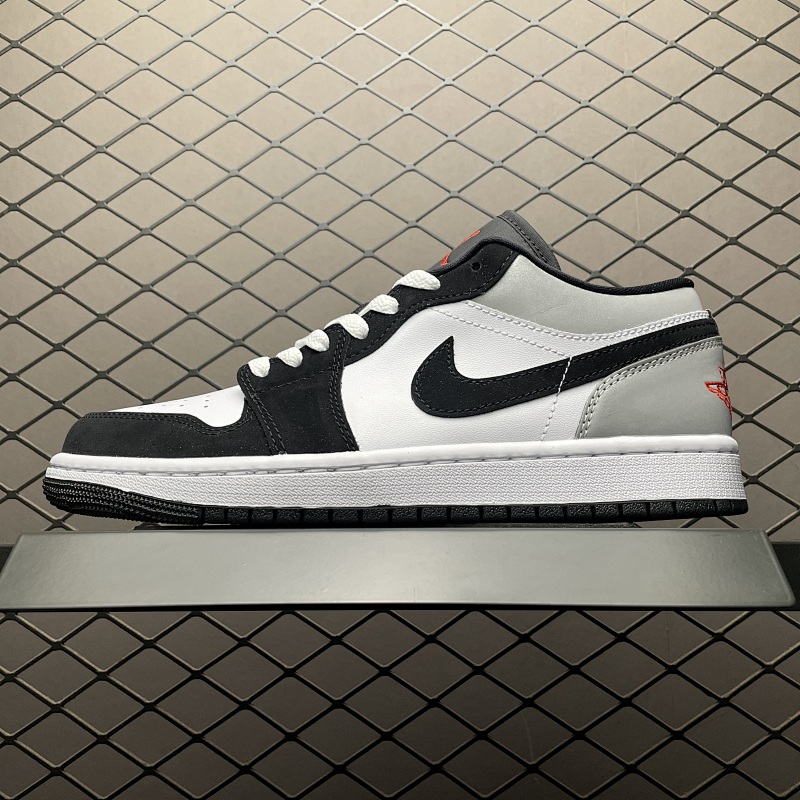 JORDAN SNEAKERS (109)