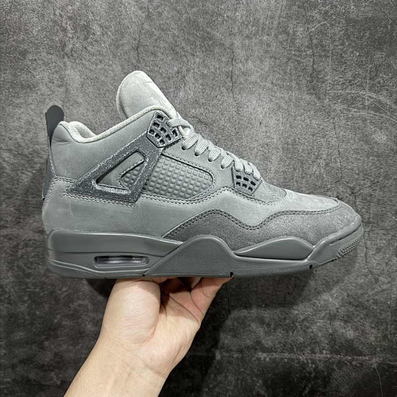 JORDAN SNEAKERS (505)