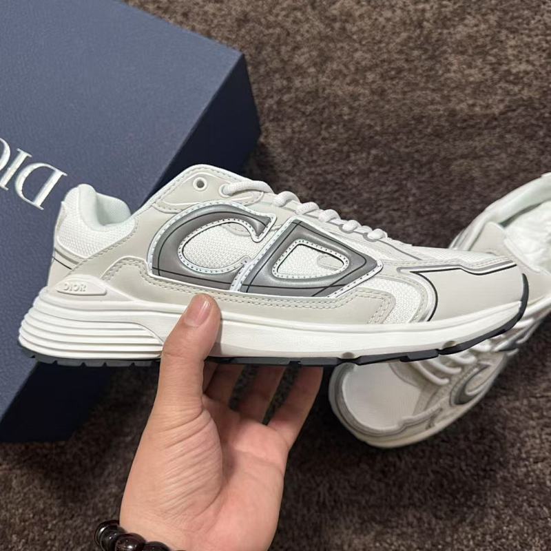 DIOR SNEAKERS (79)