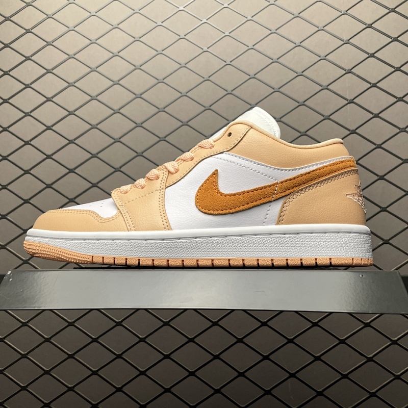 JORDAN SNEAKERS (170)