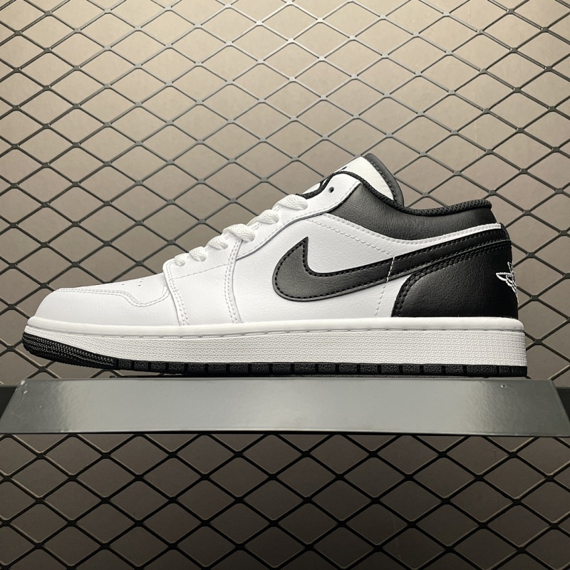 JORDAN SNEAKERS (144)