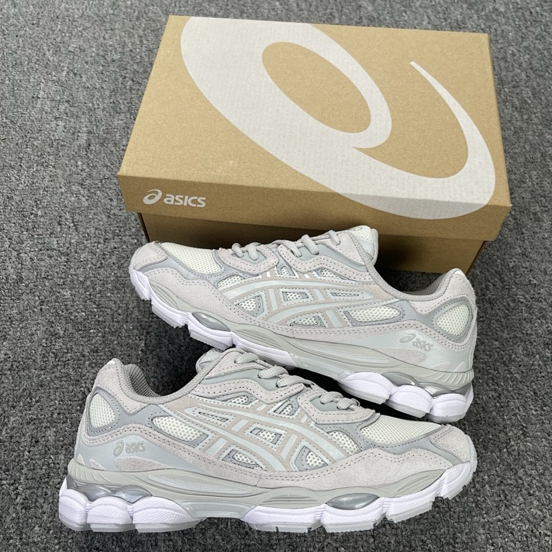 ASICS SNEAKERS (17)