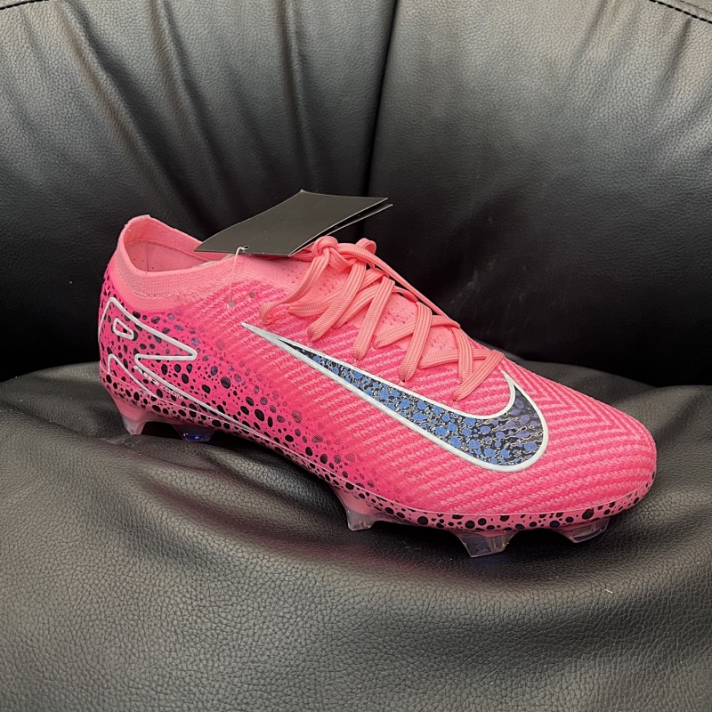 NIKE SNEAKERS (804)