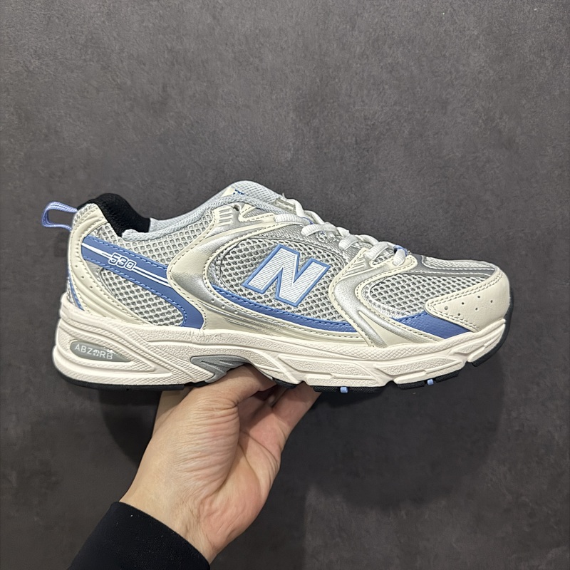 NEW BALANCE SNEAKERS (25)