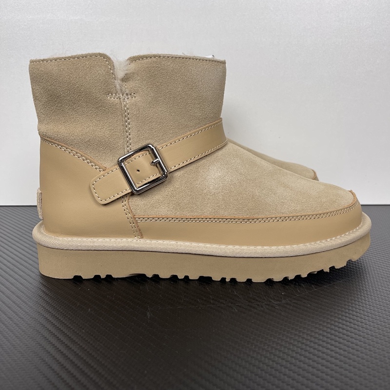 UGG SNEAKERS (6)