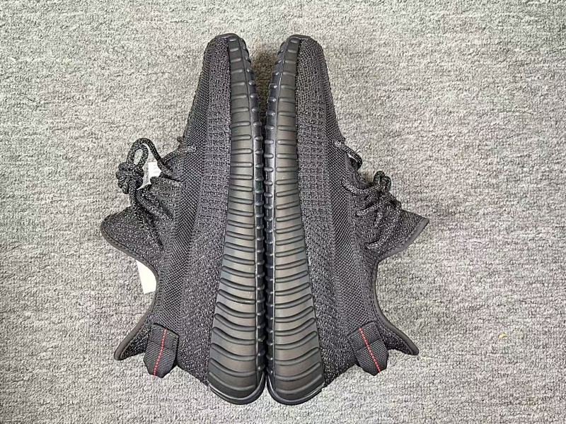 YEEZY SNEAKERS (56)