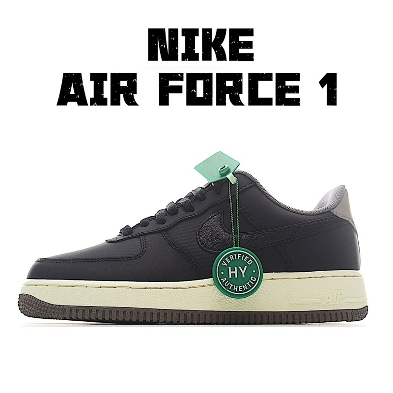 NIKE SNEAKERS (315)