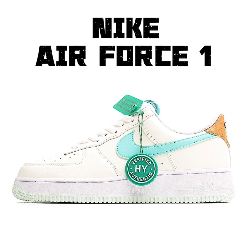 NIKE SNEAKERS (416)