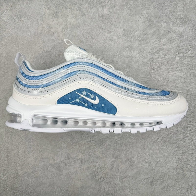 NIKE SNEAKERS (678)