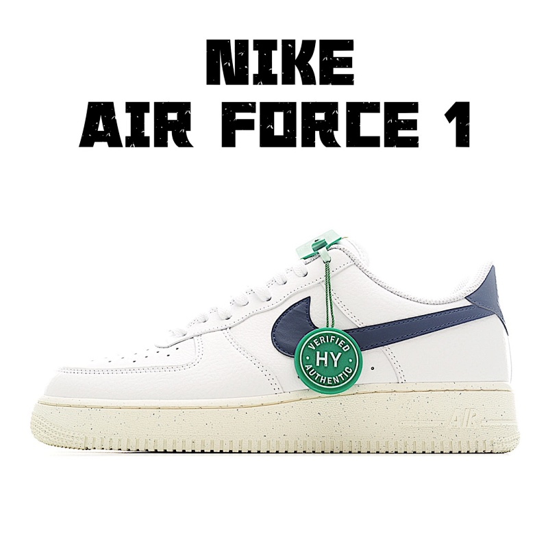 NIKE SNEAKERS (303)