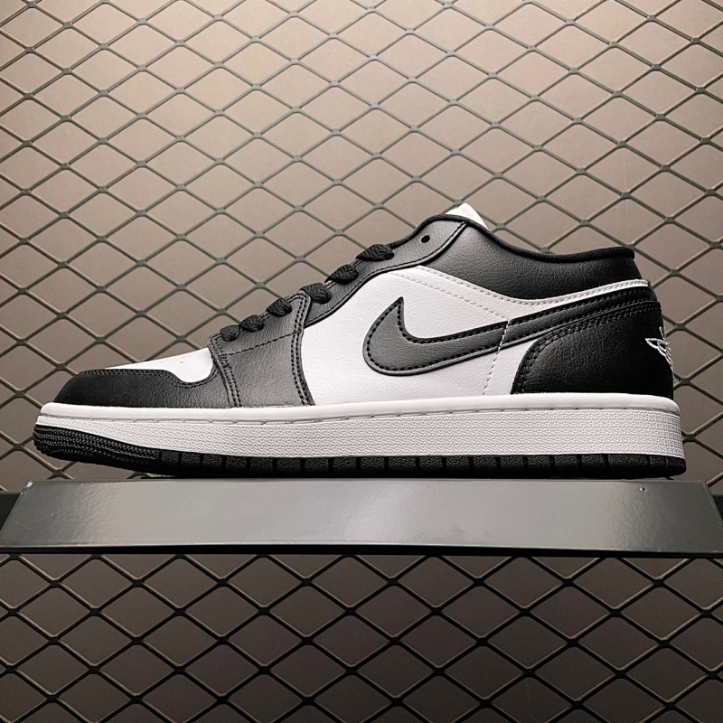 JORDAN SNEAKERS (177)