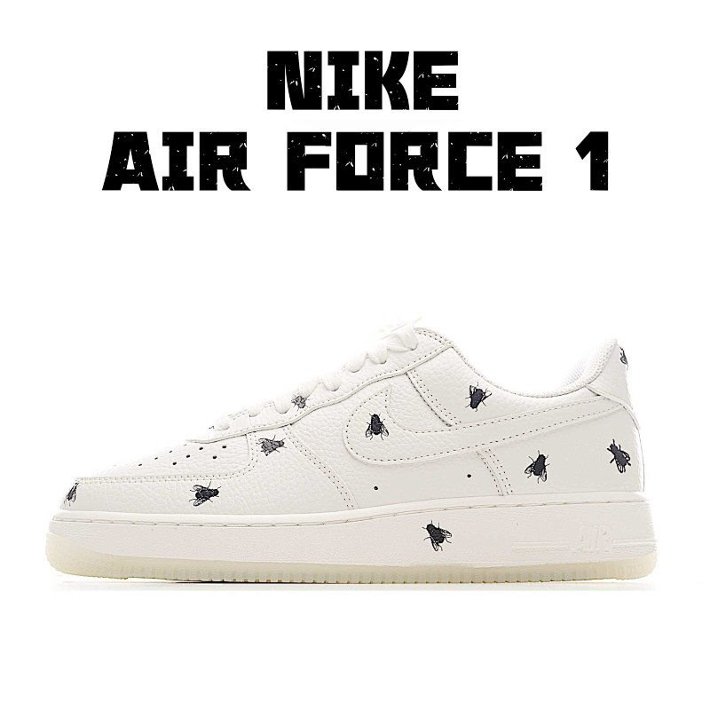 NIKE SNEAKERS (286)