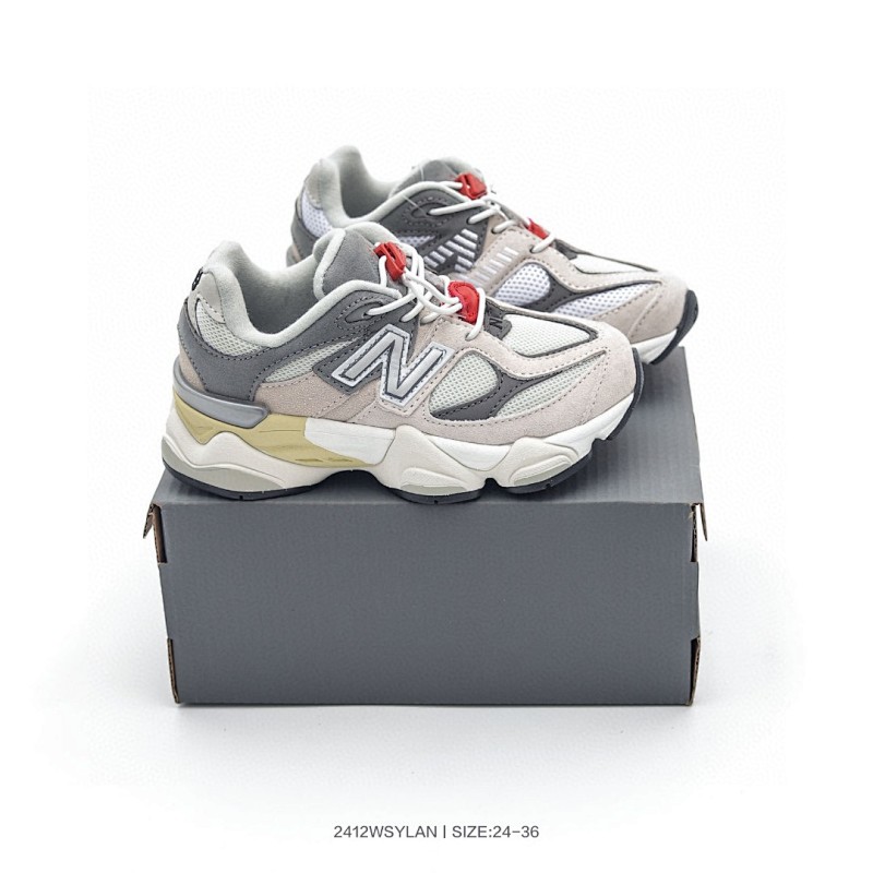 NEW BALANCE SNEAKERS