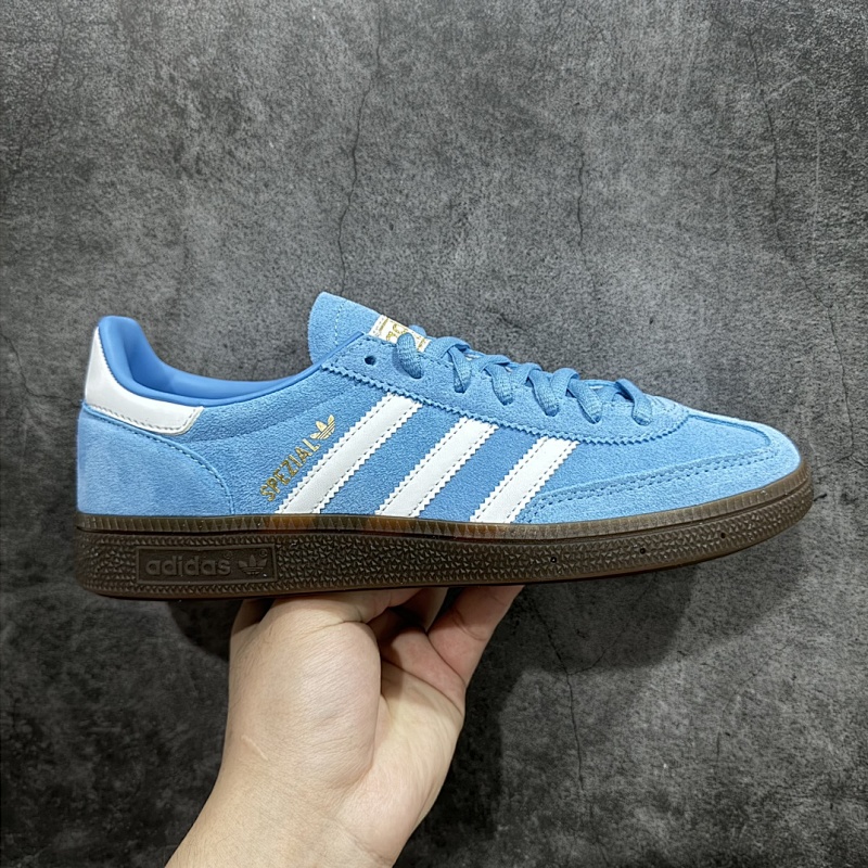 ADIDAS SNEAKERS (70)