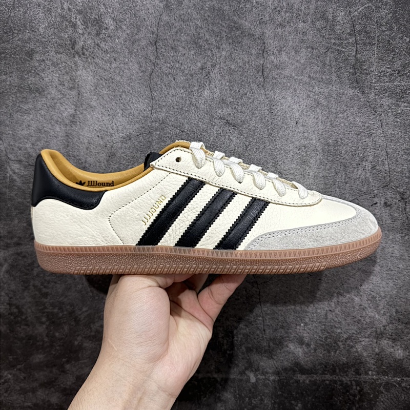 ADIDAS SNEAKERS (88)