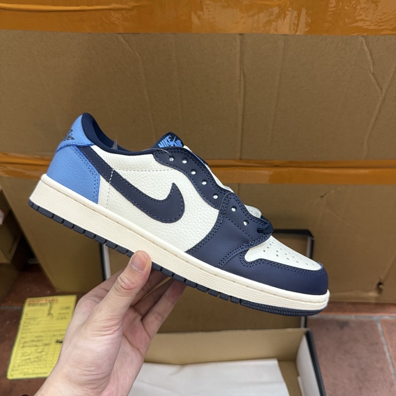 JORDAN SNEAKERS (26)