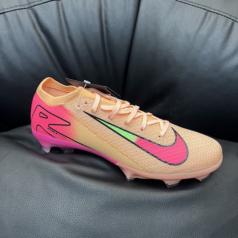 NIKE SNEAKERS (796)