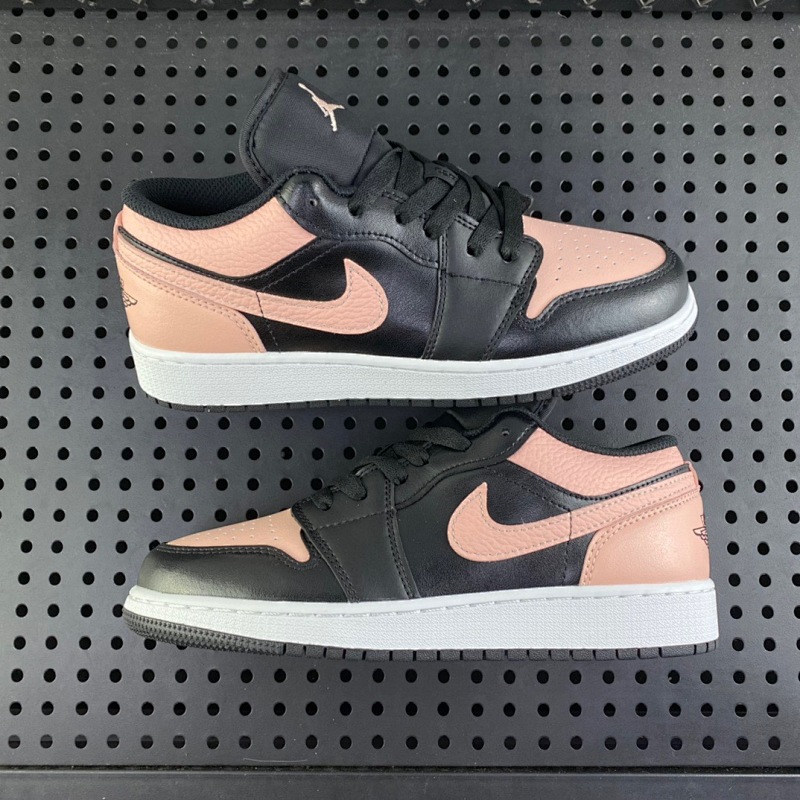 JORDAN SNEAKERS (213)