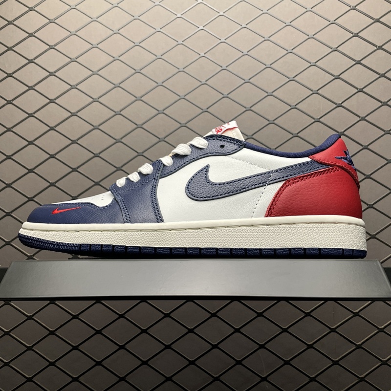 JORDAN SNEAKERS (110)