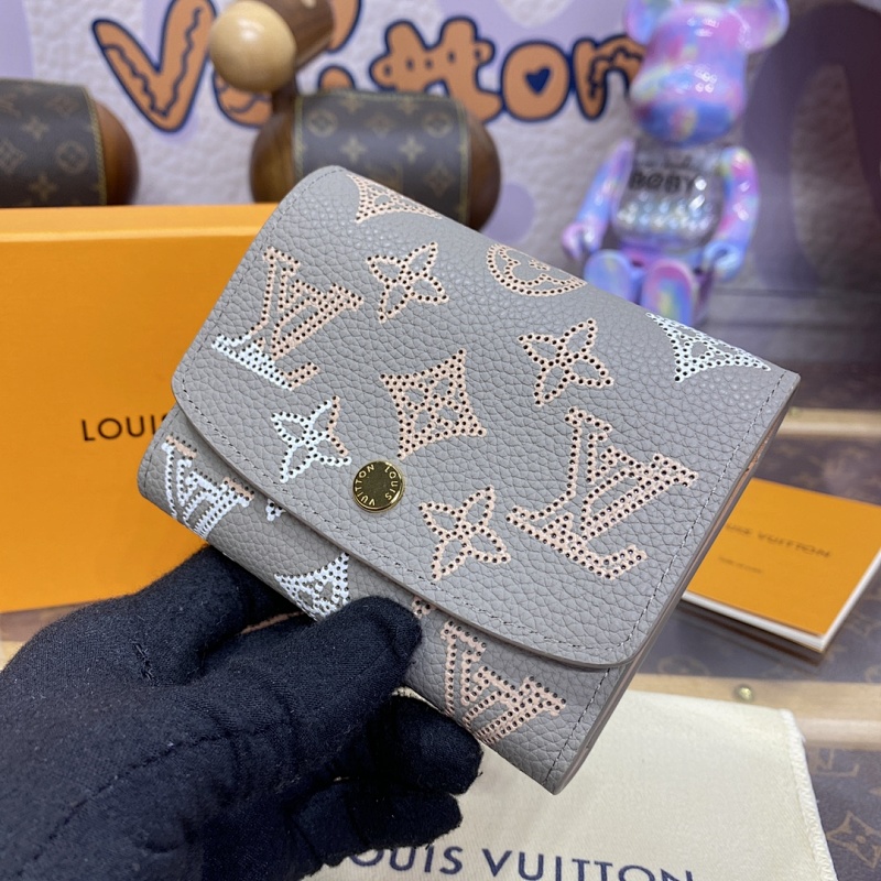 LOUIS VUITTON WALLET (66)