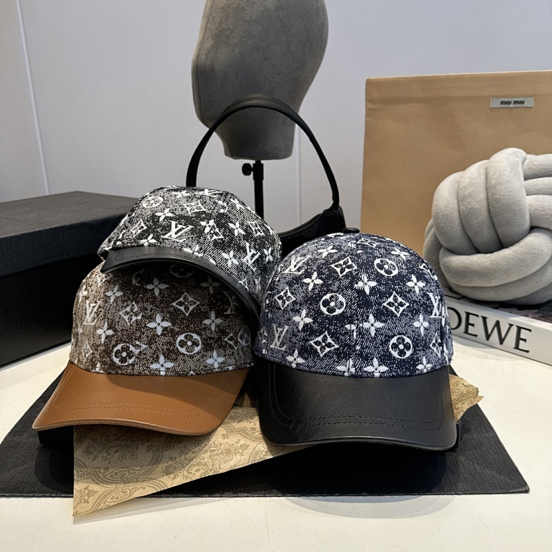LOUIS VUITTON CAP (65)