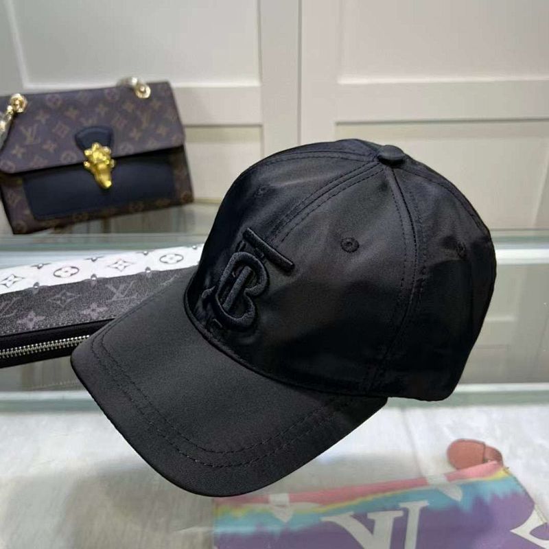 BURBERRY CAP (21)
