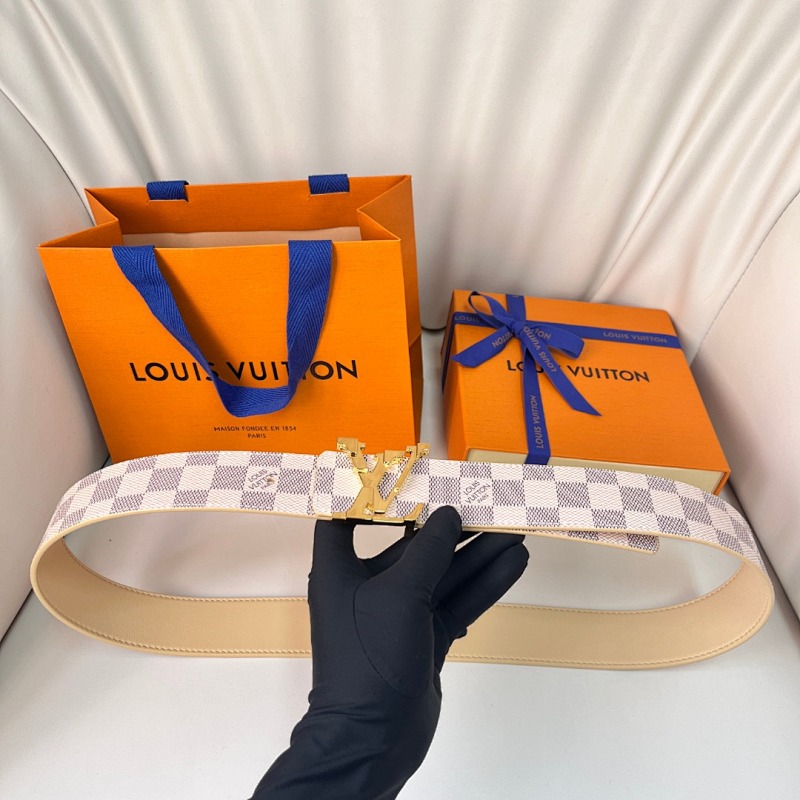 LOUIS VUITTON BELT (63)