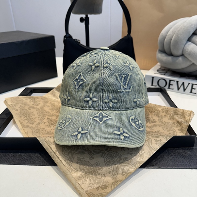 LOUIS VUITTON CAP (4)