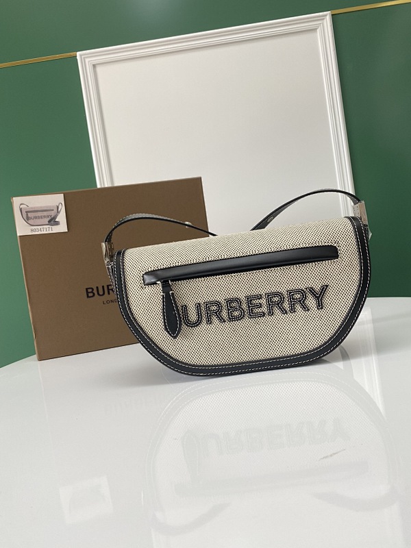 BURBERRY BAG (240)