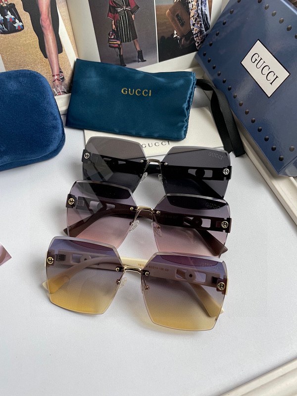 GUCCI SUNGLASSES (160)