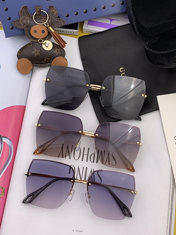 GUCCI SUNGLASSES (259)