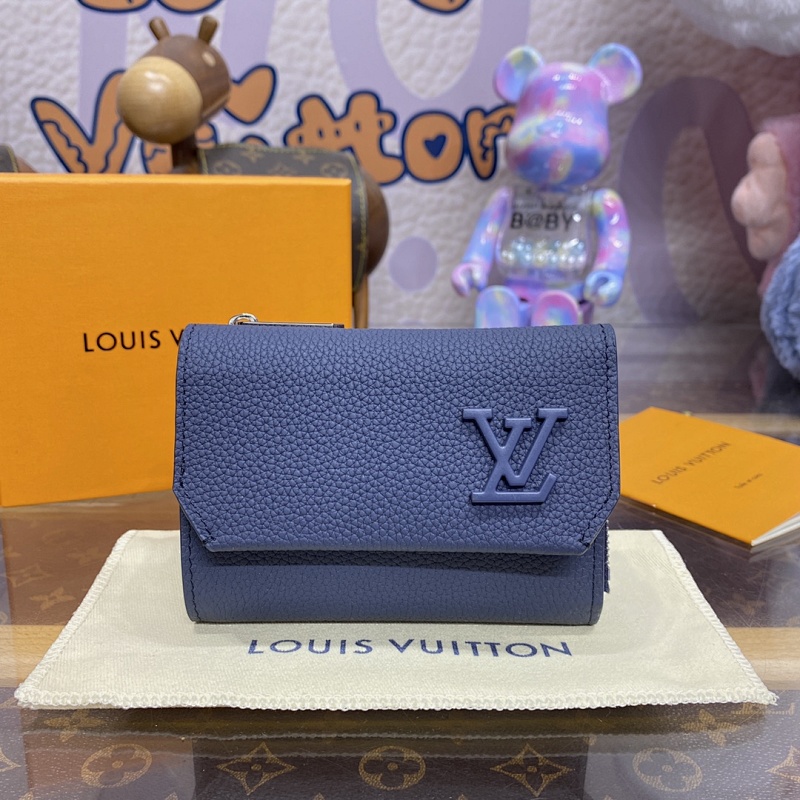 LOUIS VUITTON WALLET (299)