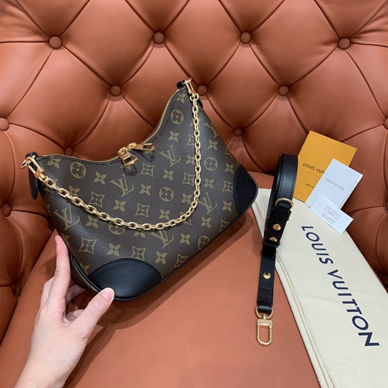 LOUIS VUITTON BAG (36)