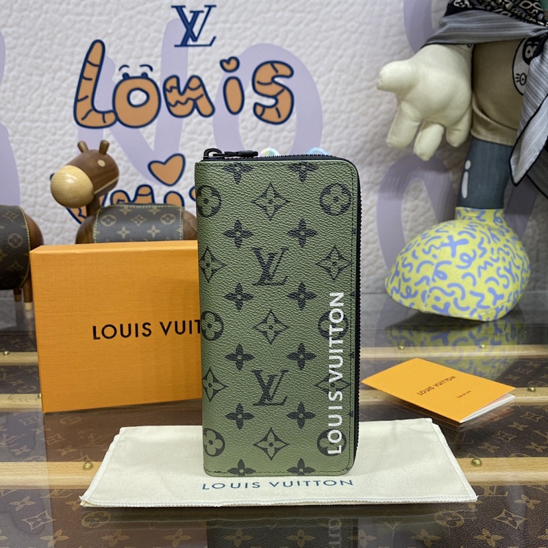 LOUIS VUITTON WALLET (51)