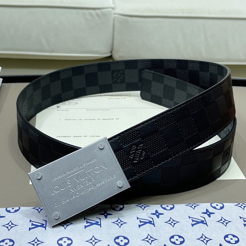 LOUIS VUITTON BELT (24)