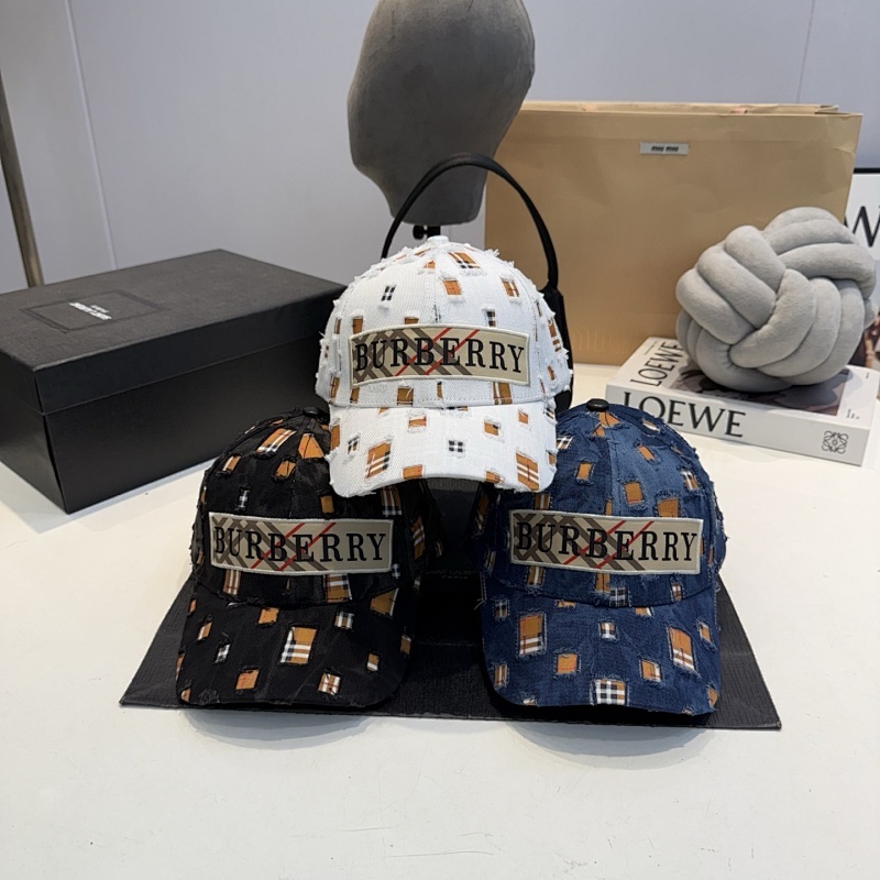 BURBERRY CAP (18)