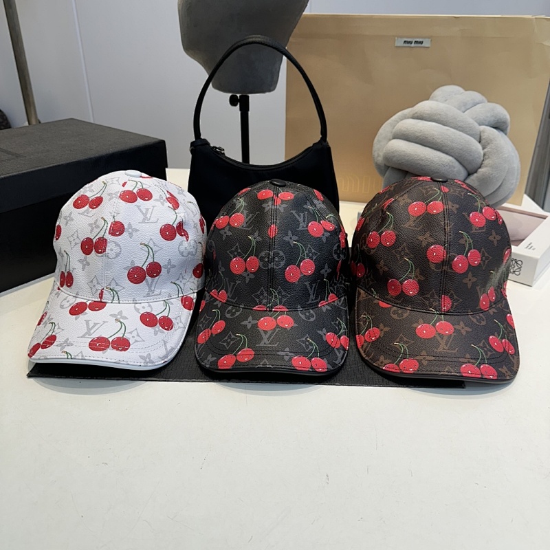 LOUIS VUITTON CAP (113)