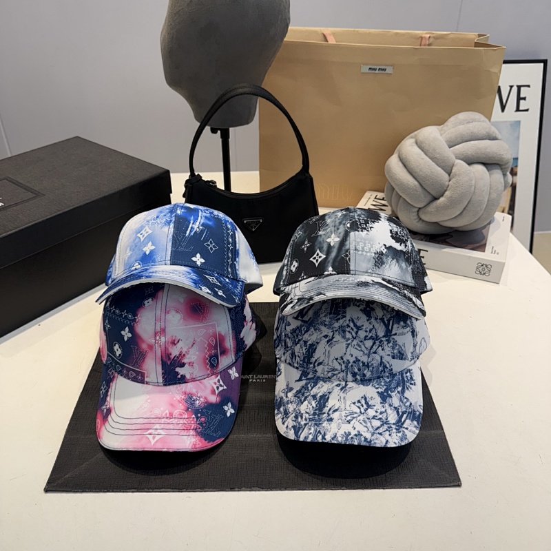 LOUIS VUITTON CAP (117)