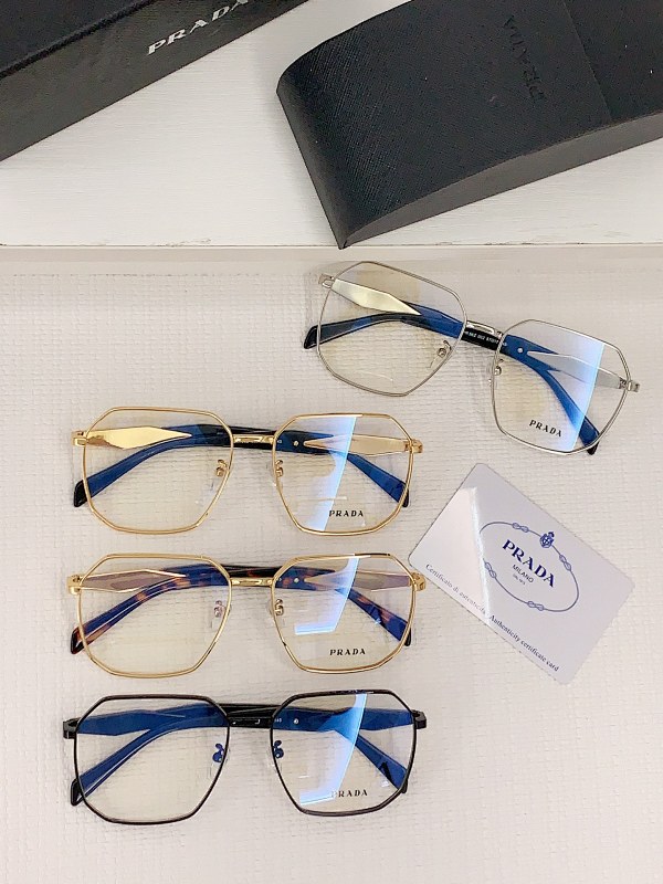 PRADA SUNGLASSES (115)