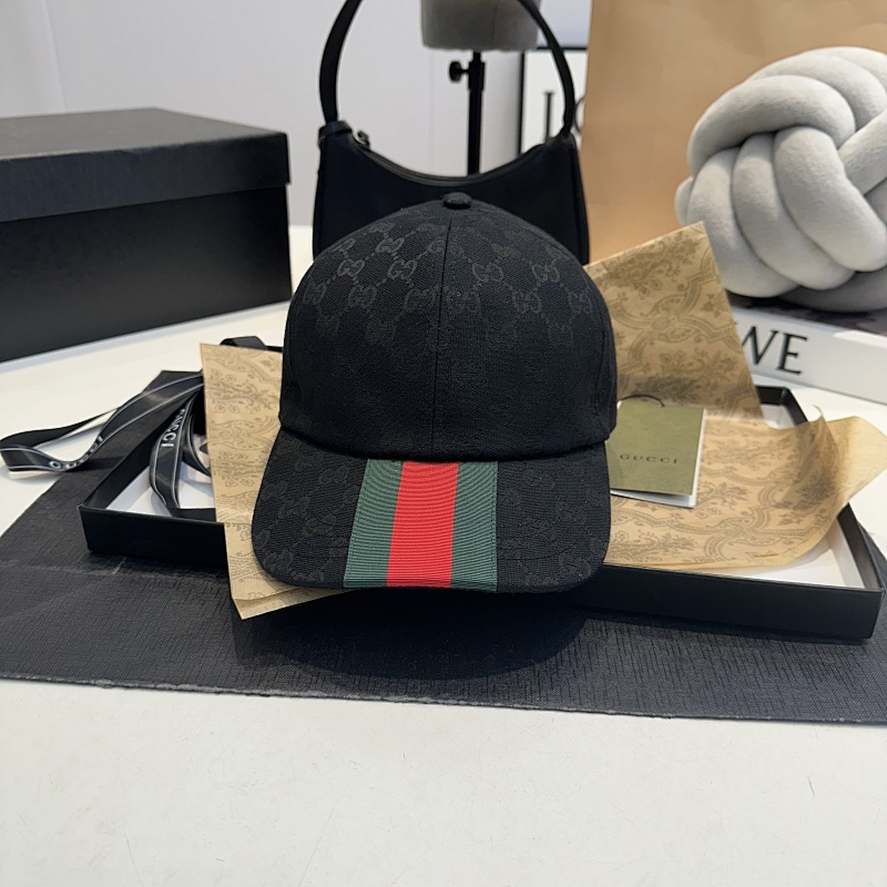 GUCCI CAP (69)